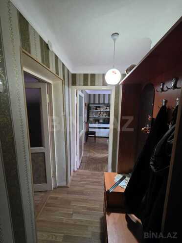 Продаётся 3-комн. вторичка 70 м², Абшеронcкий  р., photo 11 from 22