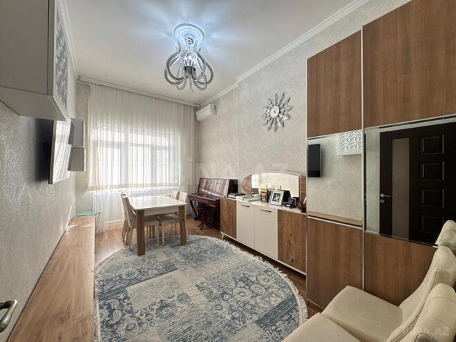 Продаётся 3-комн. новостройка 75 м², м. Нефтчиляр, photo 3 from 14