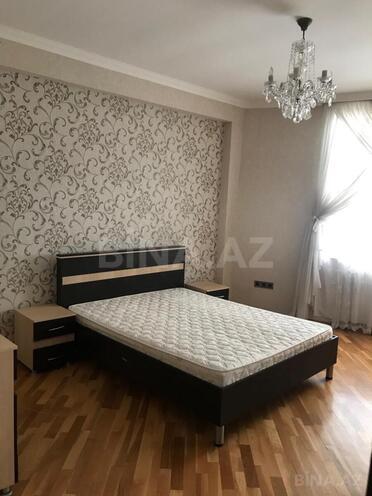 Сдаётся 3-комн. новостройка 130 м², м. 20 января, photo 5 from 19