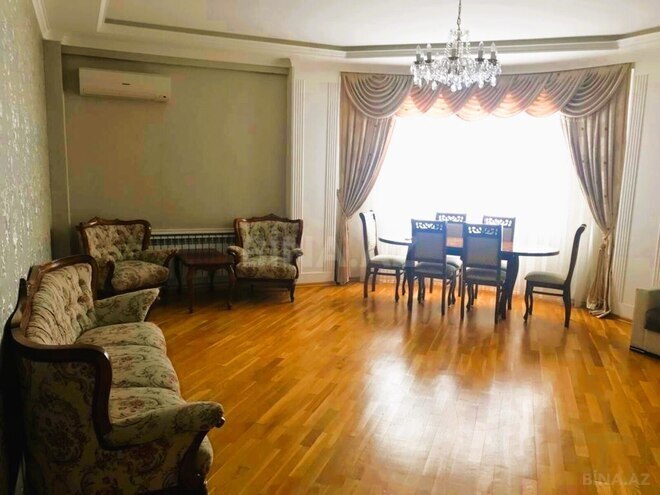 Сдаётся 3-комн. новостройка 130 м², м. 20 января, photo 3 from 19