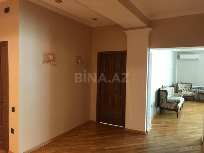 Сдаётся 3-комн. новостройка 130 м², м. 20 января, photo 16 from 19