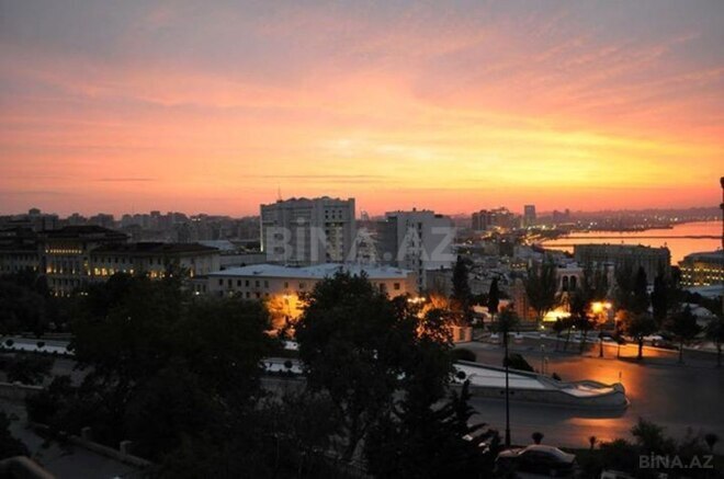 Сдаётся 2-комн. вторичка 56 м², м. Ичеришехер, photo 15 from 19