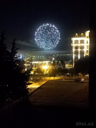 Сдаётся 2-комн. вторичка 56 м², м. Ичеришехер, photo 17 from 19