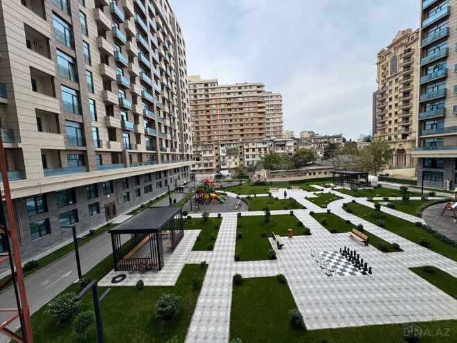 Satılır 4 otaqlı yeni tikili 190 m², Nizami m., photo 1 from 18