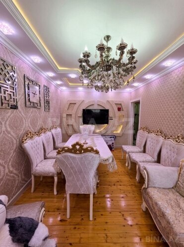 Продаётся 3-комн. вторичка 85 м², Хатаинский р., photo 1 from 14