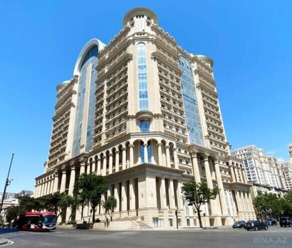 Продаётся 5-комн. новостройка 304 м², м. Элмляр Академиясы, photo 1 from 11