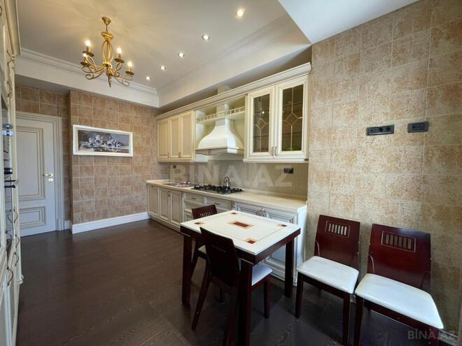 Satılır 4 otaqlı yeni tikili 190 m², Sahil m., photo 20 from 24