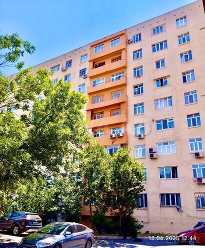 Satılır 5 otaqlı köhnə tikili 120 m², Xalqlar Dostluğu m., photo 1 from 15