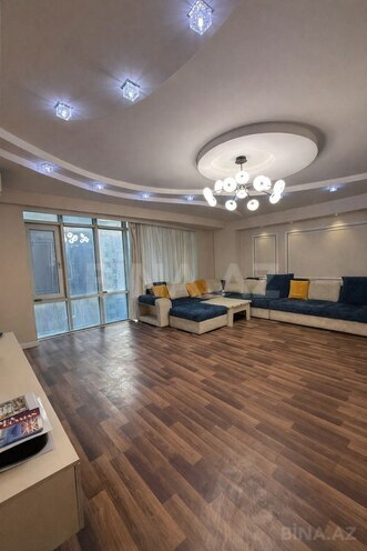 İcarəyə verilir 3 otaqlı köhnə tikili 115 m², Bakıxanov q., photo 4 from 17