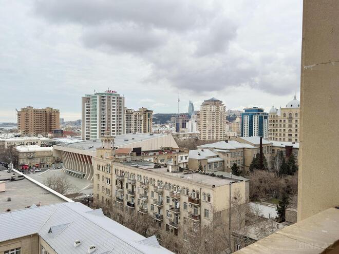 İcarəyə verilir 2 otaqlı yeni tikili 110 m², 28 May m., photo 4 from 16