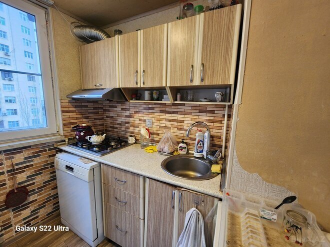 Продаётся 3-комн. вторичка 60 м², м. Нефтчиляр, photo 10 from 18