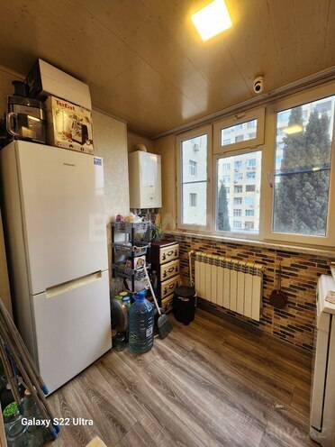 Продаётся 3-комн. вторичка 60 м², м. Нефтчиляр, photo 11 from 18