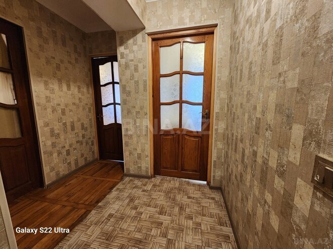Продаётся 3-комн. вторичка 60 м², м. Нефтчиляр, photo 14 from 18