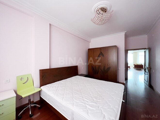 Сдаётся 3-комн. новостройка 120 м², м. Иншаатчылар, photo 10 from 14