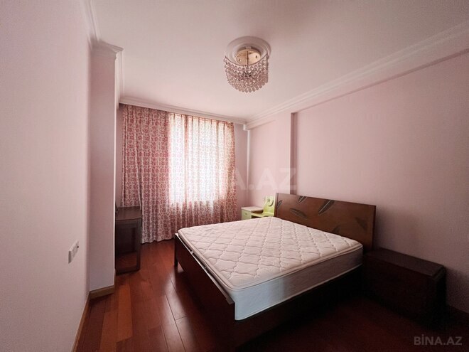 Сдаётся 3-комн. новостройка 120 м², м. Иншаатчылар, photo 9 from 14