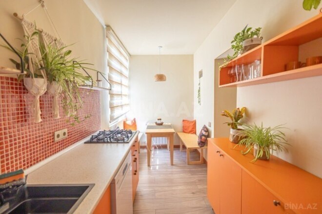 Продаётся 3-комн. вторичка 80 м², м. Ичеришехер, photo 7 from 14