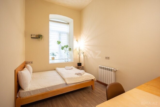 Продаётся 3-комн. вторичка 80 м², м. Ичеришехер, photo 3 from 14