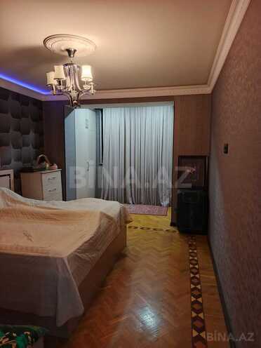 Продаётся 3-комн. вторичка 110 м², м. Иншаатчылар, photo 1 from 14