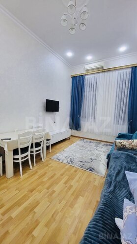 Satılır 1 otaqlı köhnə tikili 35 m², Nizami m., photo 4 from 8