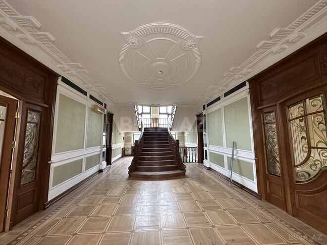 Продаётся 7-комн. дом/дача 600 м², Бинагадинский р., photo 3 from 16