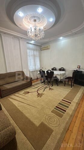 Сдаётся 2-комн. новостройка 64 м², м. Нариман Нариманов, photo 1 from 12