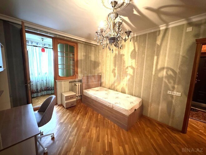 Satılır 3 otaqlı köhnə tikili 100 m², 28 May m., photo 7 from 31