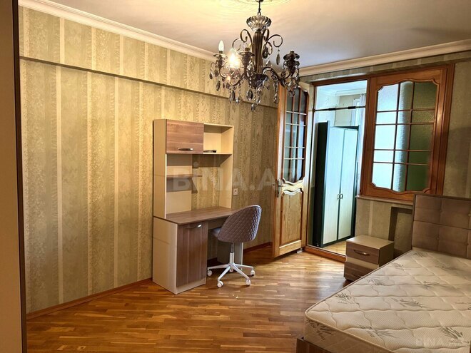 Satılır 3 otaqlı köhnə tikili 100 m², 28 May m., photo 5 from 31