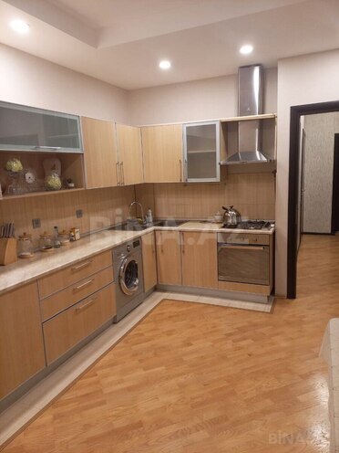Сдаётся 3-комн. новостройка 100 м², Насиминский  р., photo 7 from 11