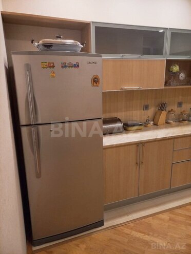 Сдаётся 3-комн. новостройка 100 м², Насиминский  р., photo 8 from 11