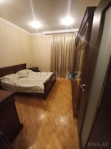 Сдаётся 3-комн. новостройка 100 м², Насиминский  р., photo 4 from 11