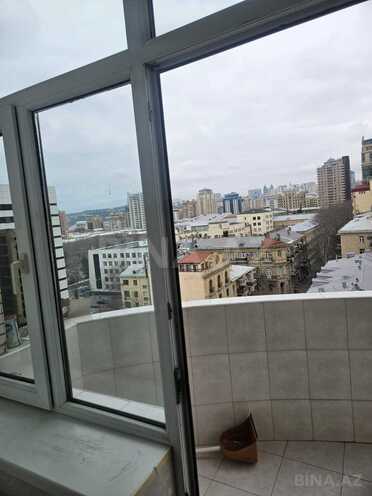 İcarəyə verilir 3 otaqlı yeni tikili 150 m², 28 May m., photo 16 from 20