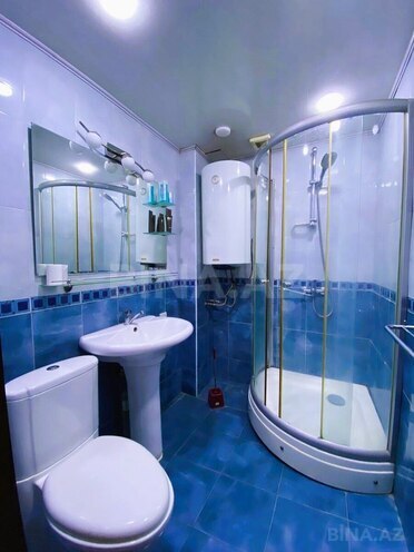 Продаётся 3-комн. вторичка 80 м², м. Низами, photo 8 from 11