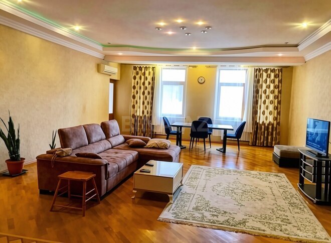 Сдаётся 3-комн. новостройка 150 м², м. 28 мая, photo 3 from 9
