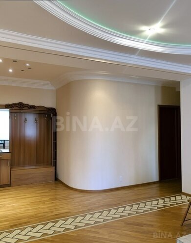 Сдаётся 3-комн. новостройка 150 м², м. 28 мая, photo 8 from 9