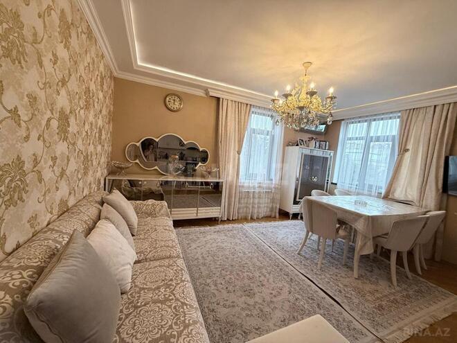 Satılır 2 otaqlı köhnə tikili 65 m², Gənclik m., photo 1 from 17