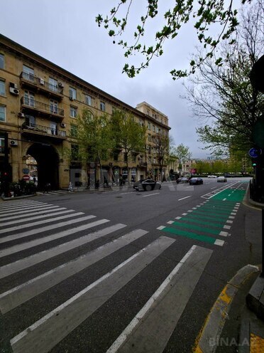 Продаётся 3-комн. вторичка 98 м², м. Ичеришехер, photo 21 from 26