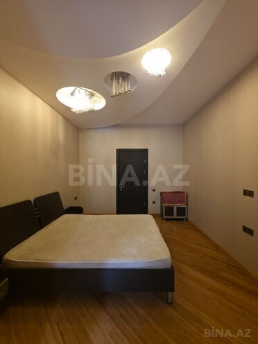 Продаётся 3-комн. вторичка 98 м², м. Ичеришехер, photo 7 from 26