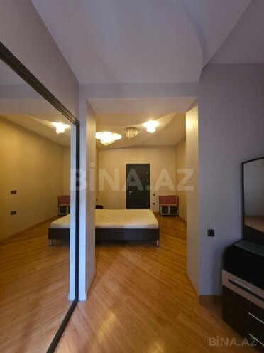 Продаётся 3-комн. вторичка 98 м², м. Ичеришехер, photo 9 from 26