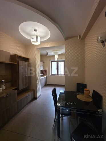 Продаётся 3-комн. вторичка 98 м², м. Ичеришехер, photo 11 from 26