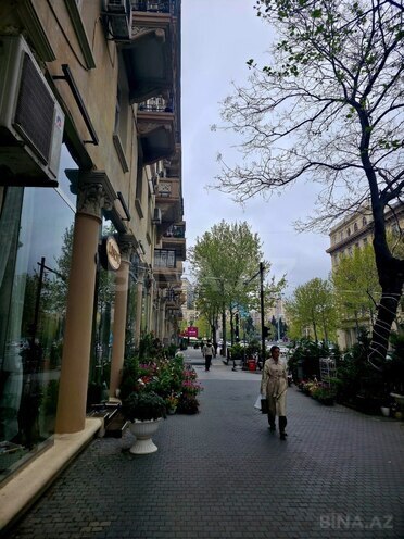 Продаётся 3-комн. вторичка 98 м², м. Ичеришехер, photo 20 from 26