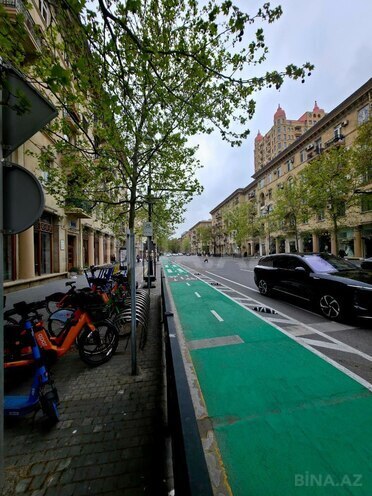 Продаётся 3-комн. вторичка 98 м², м. Ичеришехер, photo 23 from 26