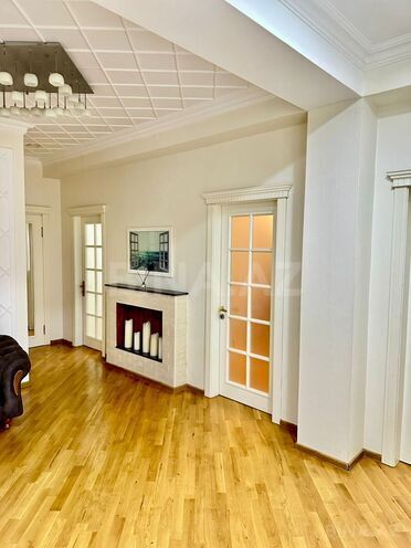 Сдаётся 3-комн. новостройка 125 м², Насиминский  р., photo 9 from 18