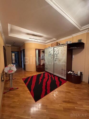 Сдаётся 3-комн. новостройка 135 м², м. Низами, photo 4 from 12
