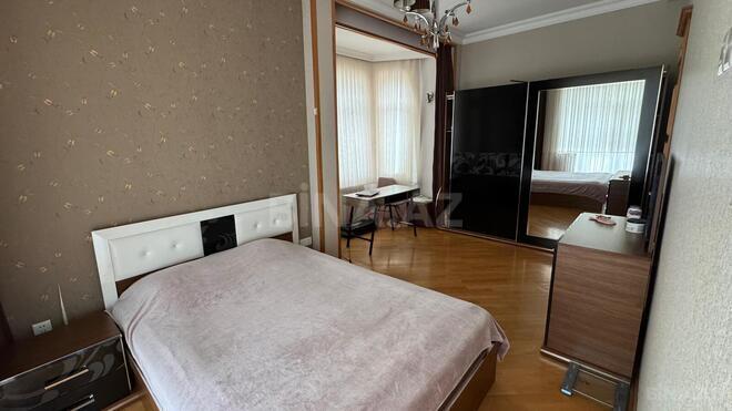 Сдаётся 3-комн. вторичка 120 м², м. Сахил, photo 6 from 11