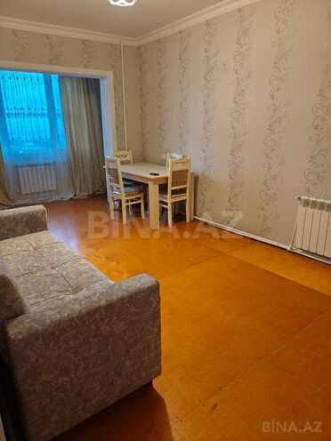 Сдаётся 3-комн. вторичка 70 м², м. Ази Асланов, photo 1 from 12