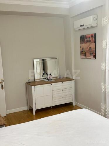 Сдаётся 3-комн. новостройка 117 м², м. Ичеришехер, photo 14 from 17