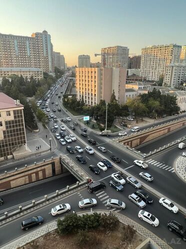 İcarəyə verilir 3 otaqlı yeni tikili 135 m², Gənclik m., photo 18 from 20