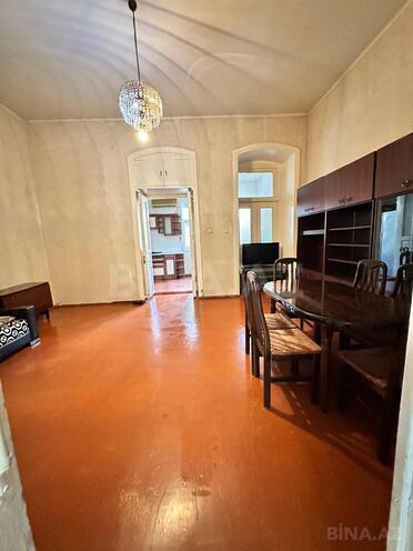 Сдаётся 2-комн. вторичка 85 м², м. Низами, photo 14 from 18