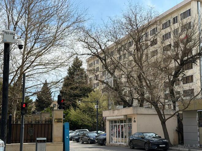 Продаётся 3-комн. вторичка 90 м², м. 28 мая, photo 3 from 22