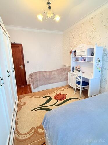 Satılır 3 otaqlı köhnə tikili 85 m², 9-cu mikrorayon q., photo 12 from 14
